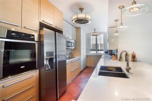 Condo Apartment for Sale in Key Biscayne