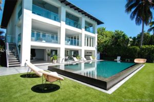 Key Biscayne Luxury Homes