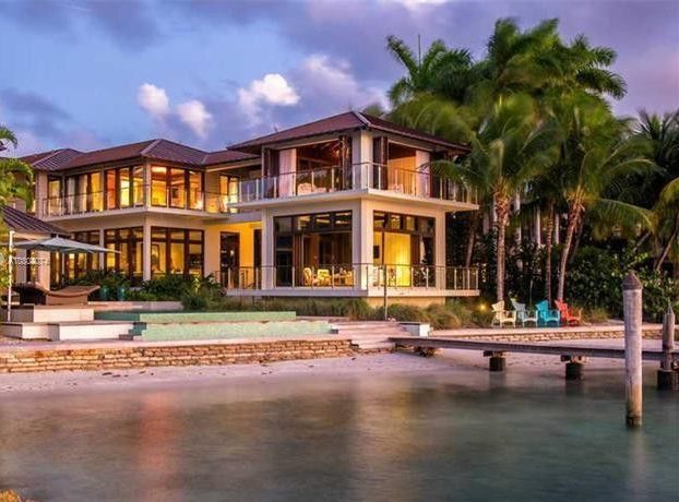 Key Biscayne Luxury Homes for Sale